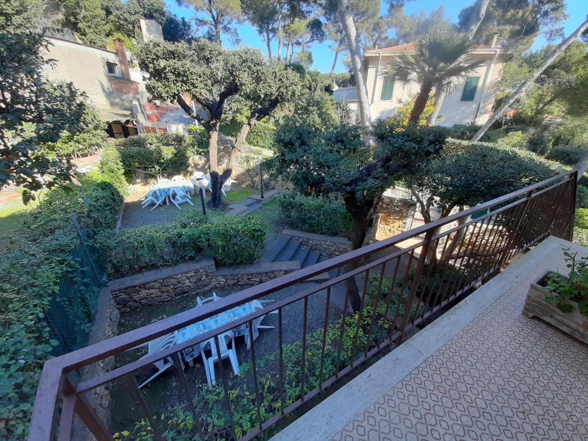 Villa Violetta Castiglioncello Exterior photo